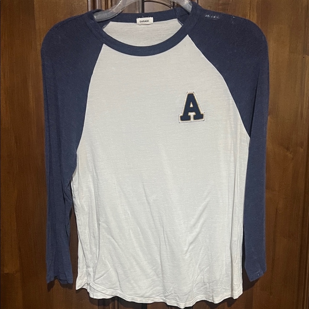 Garage Navy and White Top